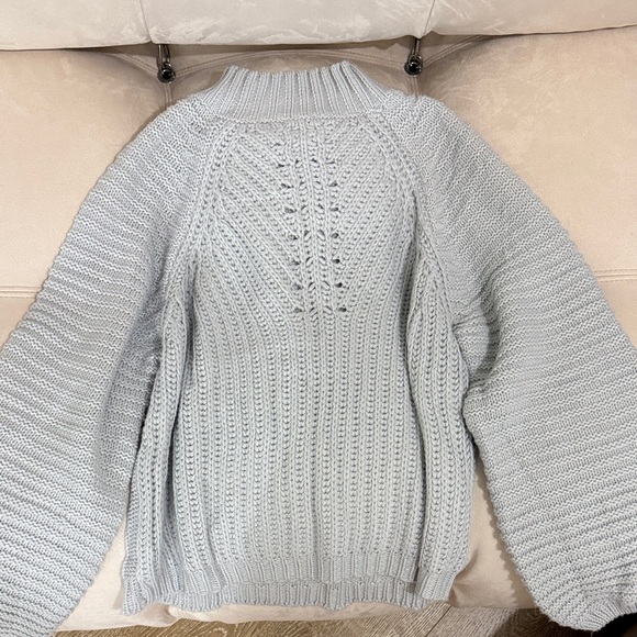 Light Gray Ribbed Mock Neck Sweater - Picture 3 of 5